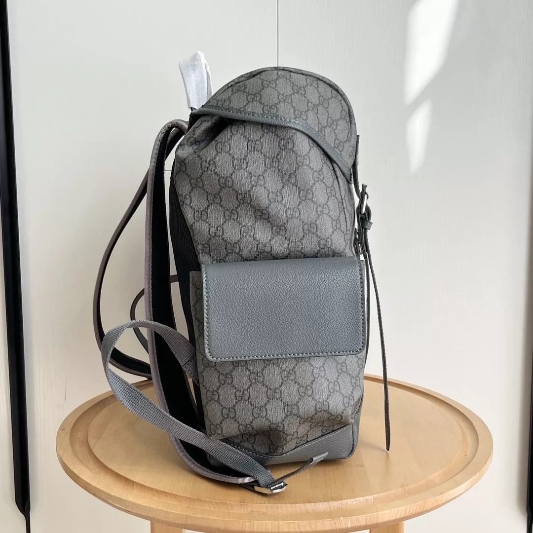 gucci aaa qualite sac a dos  pour unisexe s_127134a2